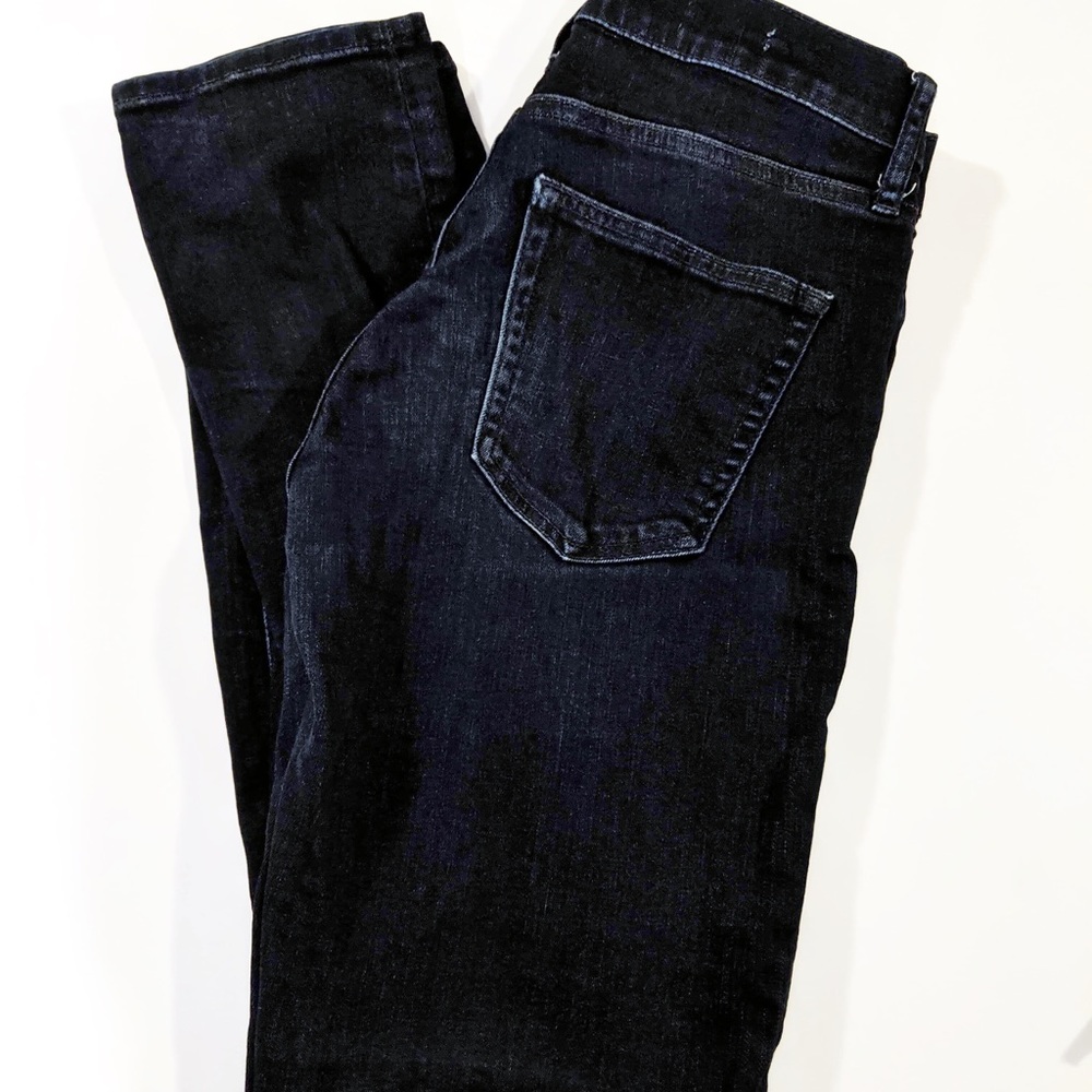 Gap 1969 True Straight Leg Mid-Rise Jeans